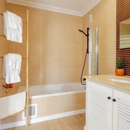 Brisamar 2: Sol, Mar, Serenidade Apartment *